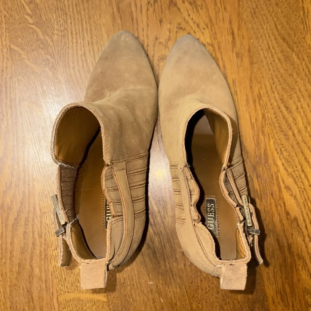 GUESS size 8.5 Tan Ankle Boots for Women